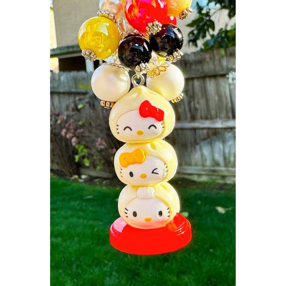 Hello Kitty Kawaii Dumpling Stack Keychain Purse Bag Charm - Picture 1 of 8
